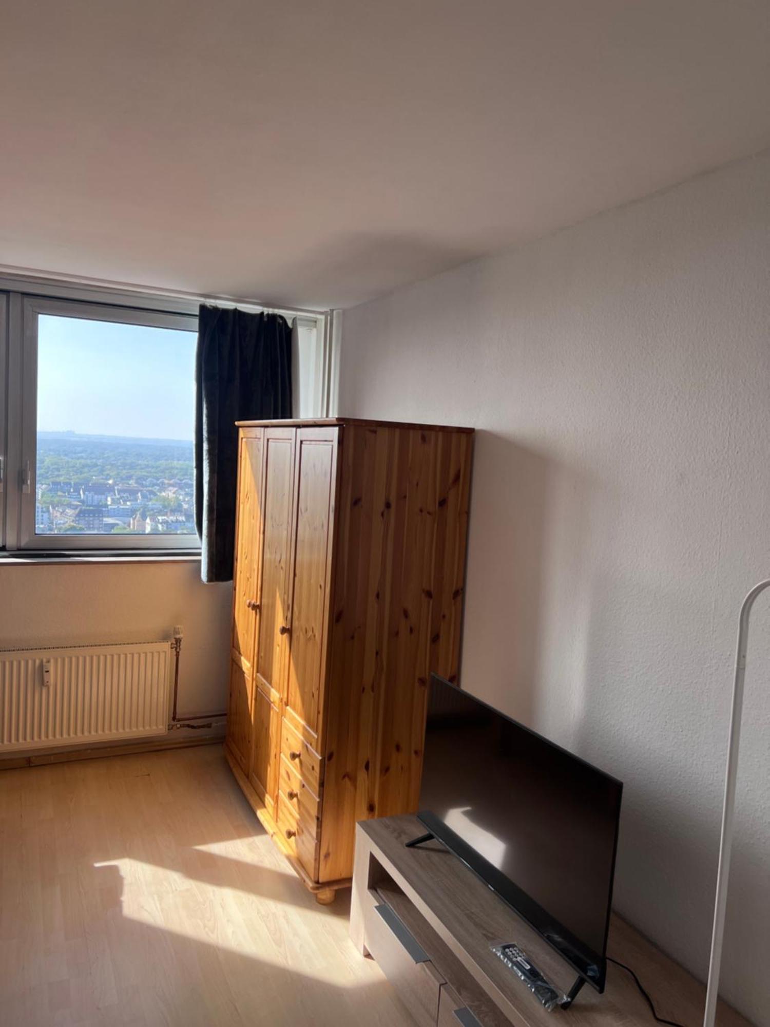 Ferienwohnung In 2910 Appartement Keulen